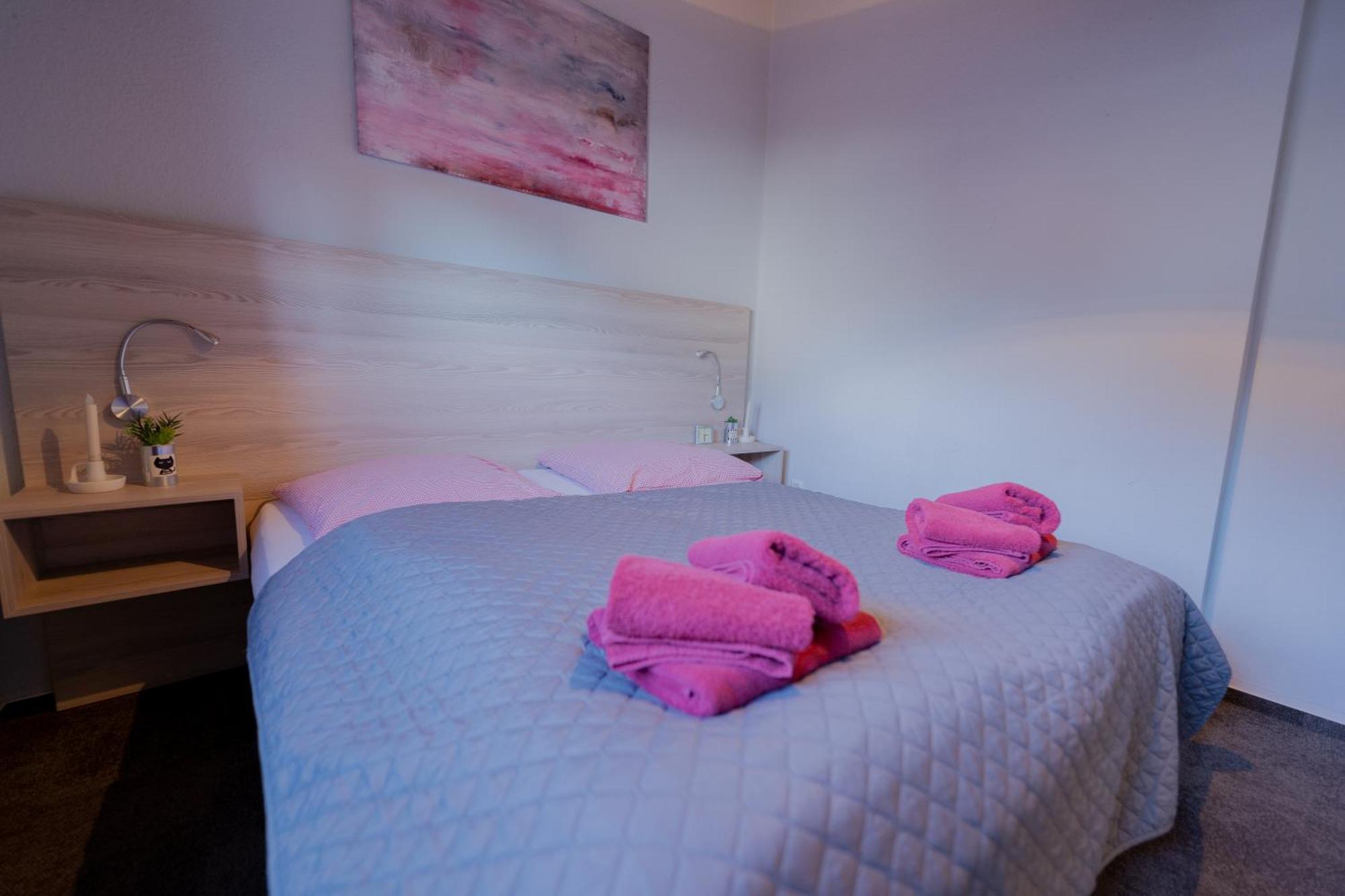 Ferienhaus Schoene Aussicht Ferienwohnung Rot Hemfurth-Edersee Buitenkant foto